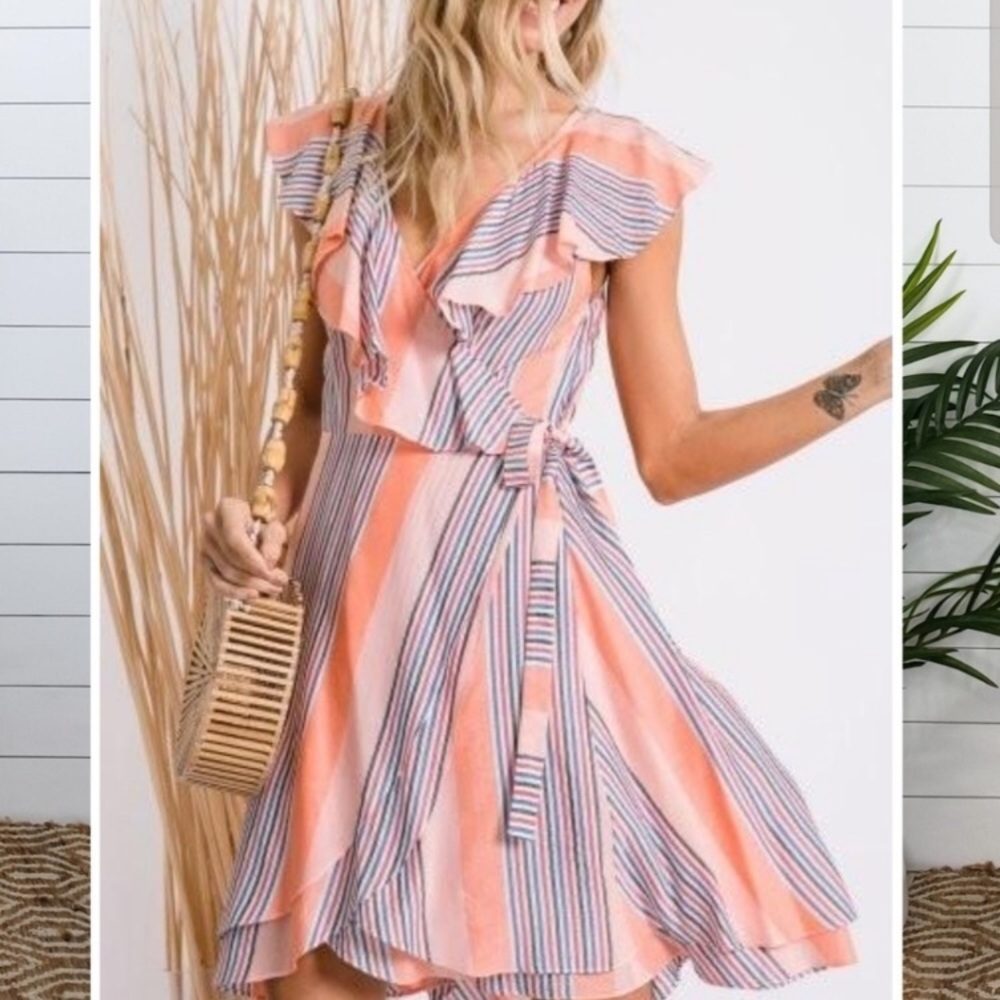 NWT Davi and Dani wrap dress
